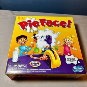 Pie Face The Game by Hasbro Gaming UPC 630509862139